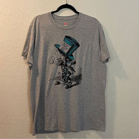 Classic Alice in Wonderland Mad Hatter Tee Shirt Top Size XL - Picture 1 of 3